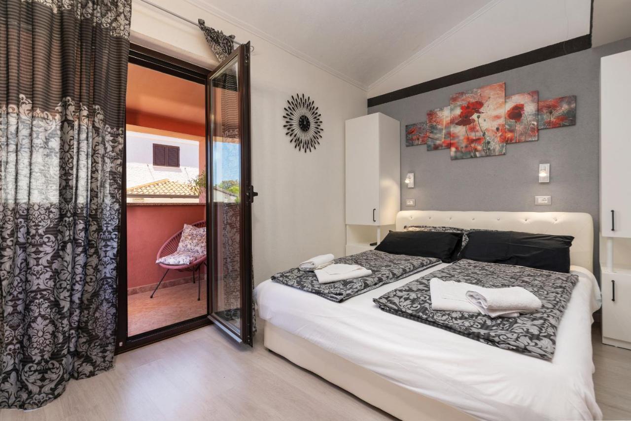Apartments Miri Врсар Экстерьер фото